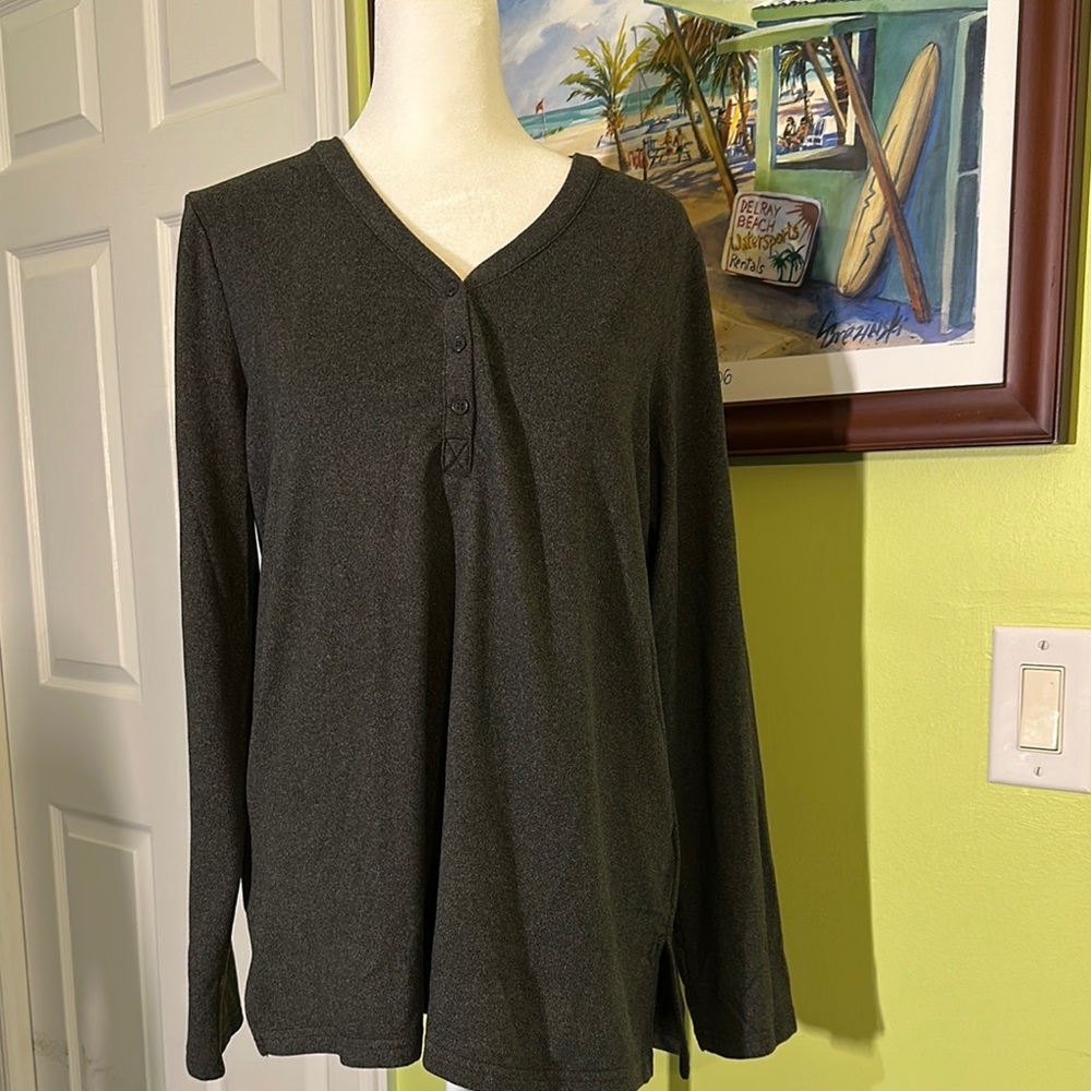 Mario Serrani Women's Black/Dark Grey Long Sleeve Top